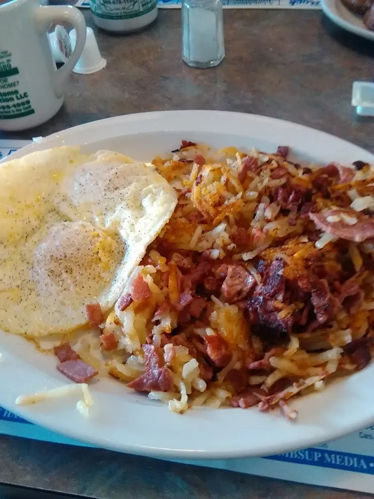 Egg over Easy w Cornbeef Hash